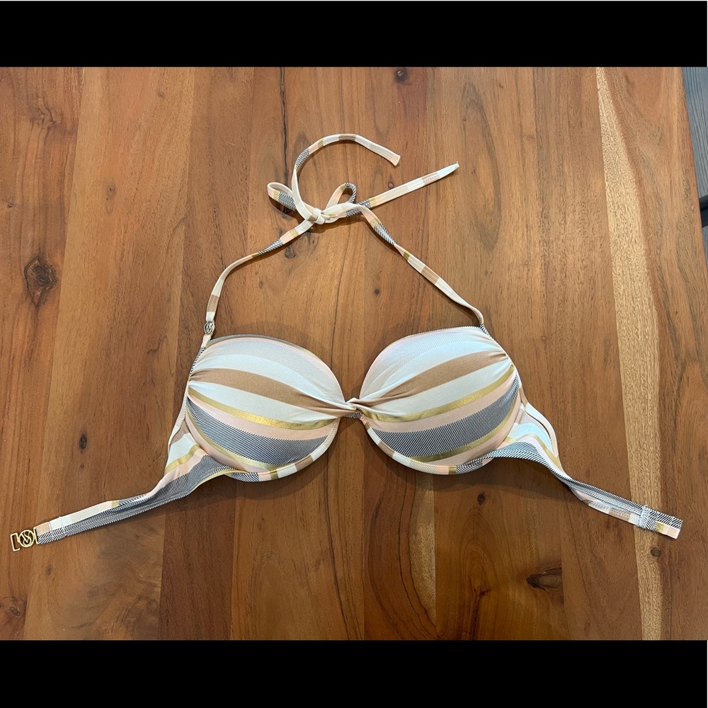 Victoria’s Secret Bikini Push-up Top 34D